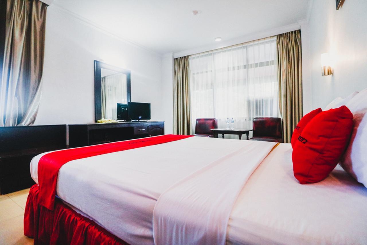 Reddoorz Plus Near Mall Ratu Indah 2 Makassar Dış mekan fotoğraf